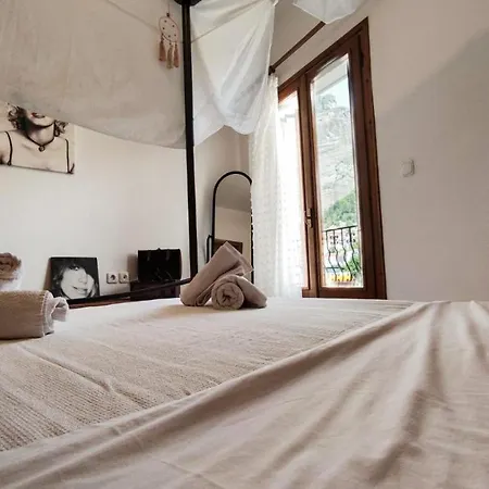 The Balcony Of Meteora 1 The Center Of Kalampáka