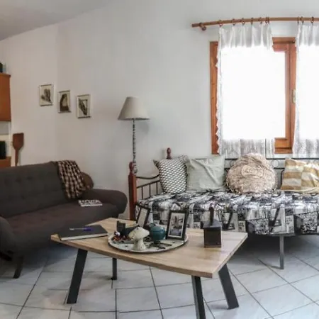 The Balcony Of Meteora 1 The Center Of * 칼람파카