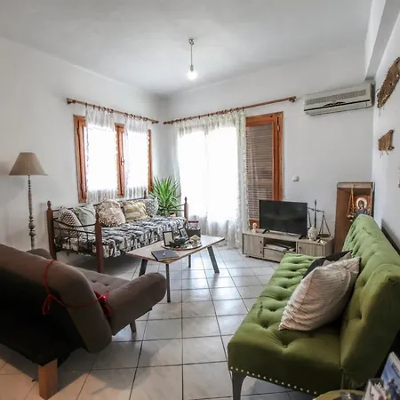 The Balcony Of Meteora The Center Of Apartment Kalambaka