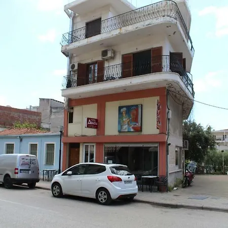 The Balcony Of Meteora 1 The Center Of Kalampáka