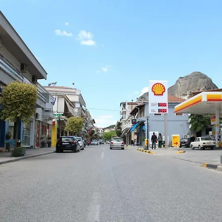 The Balcony Of Meteora 1 The Center Of 아파트 칼람파카